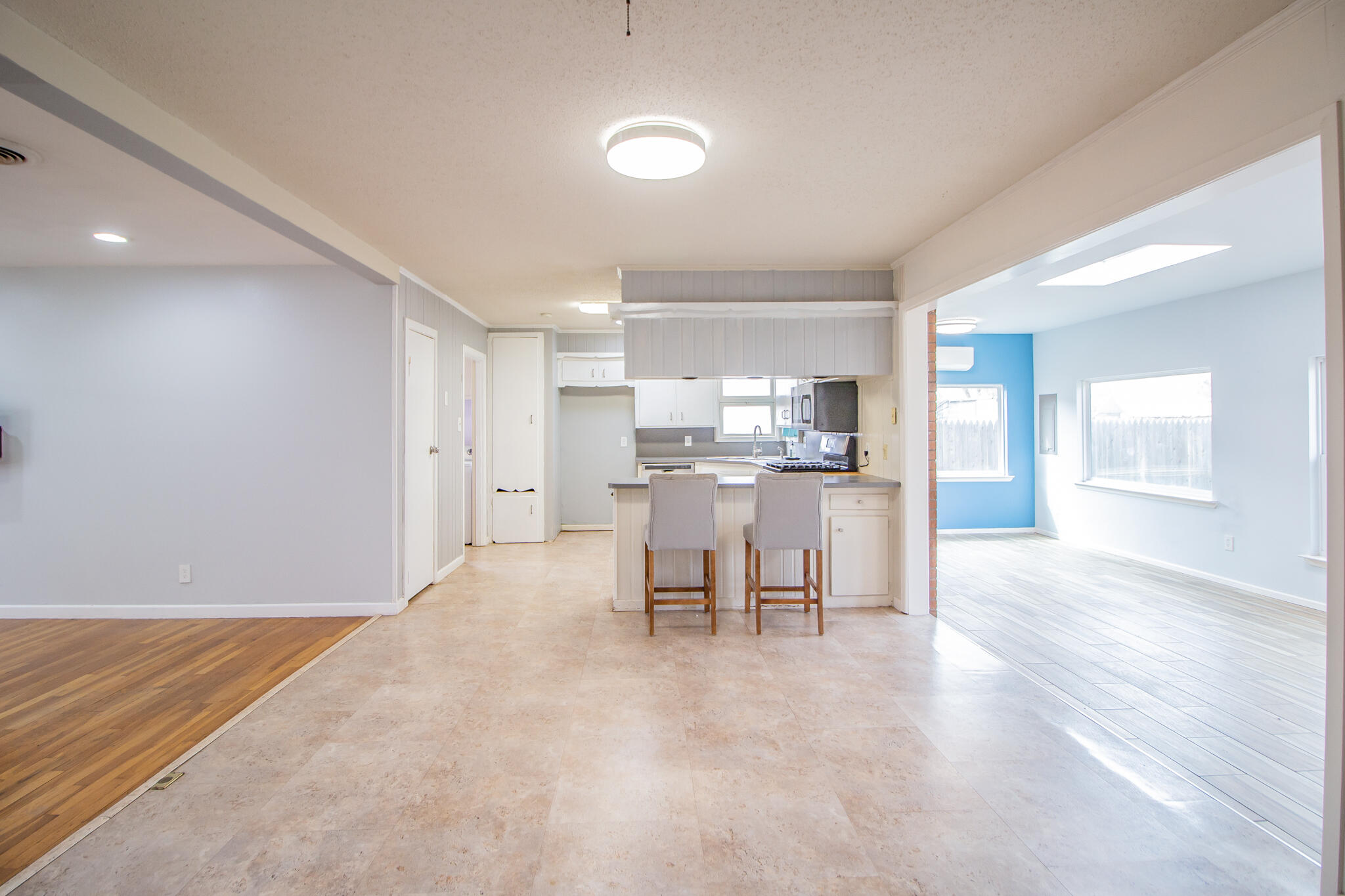 2806 58th Street Lubbock, TX 79413 - Photo 12 of 36 Dining, Kitchen