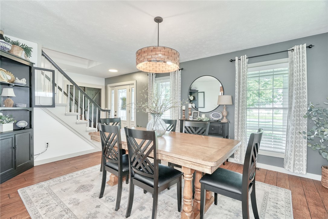 522 Salt Road Webster, NY 14580 - Photo 4 of 46 A front gathering room, currently enjoyed as a fo