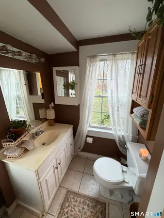 $2,200 | 189 Marlborough Street, Portland, CT 06480