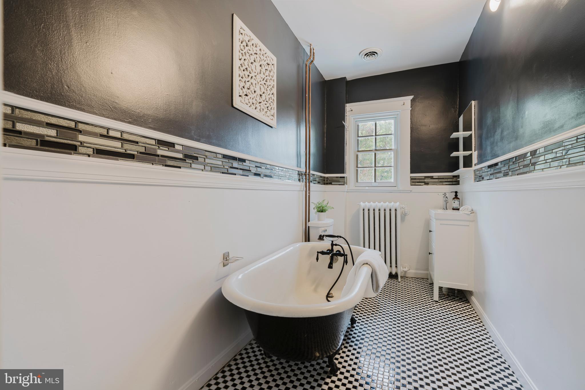 3541 Newland Road Baltimore, MD 21218 - Photo 21 of 68