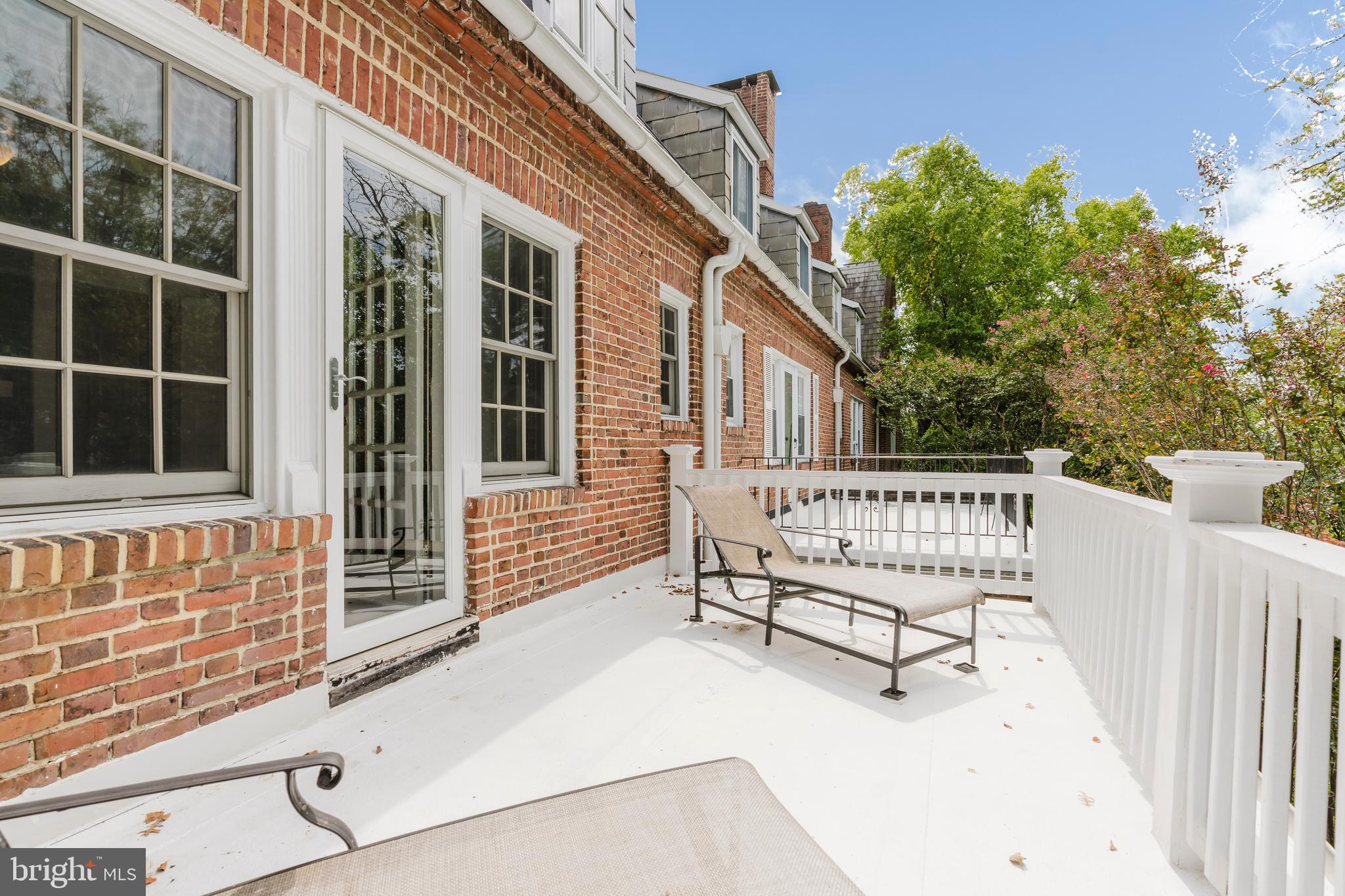 3541 Newland Road Baltimore, MD 21218 - Photo 29 of 68 a bench sitting in front of a building