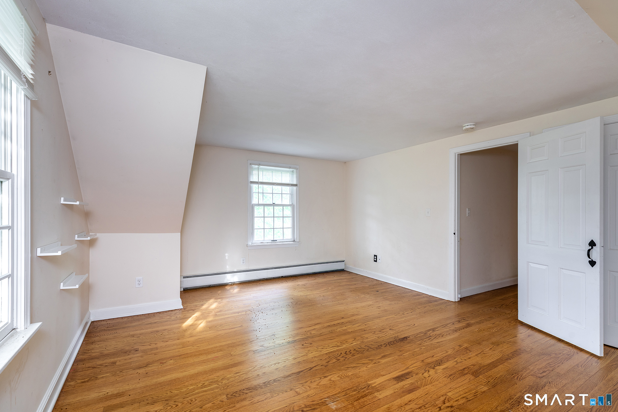 4 Judge Road Roxbury, CT 06783 - Photo 13 of 37