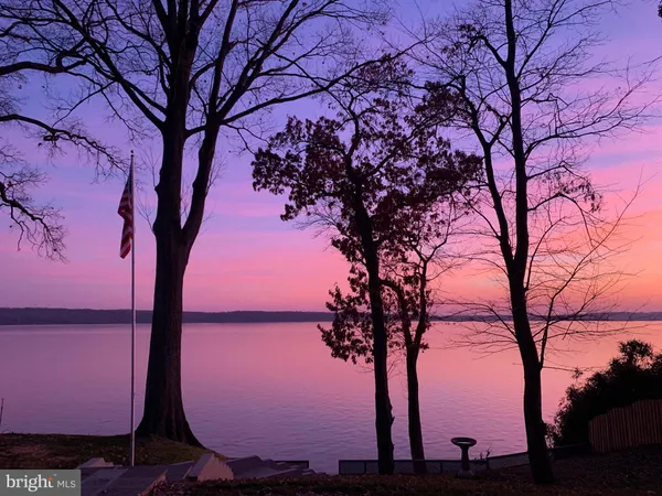 $2,935,000 | 5801 River Drive, Lorton, VA 22079