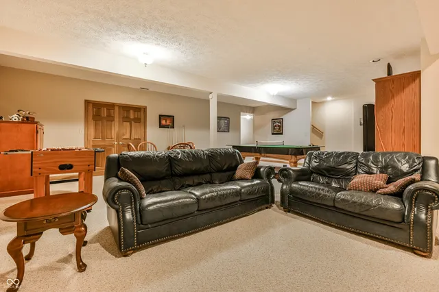 $639,900 | 7567 Meadow Violet Court, Avon, IN 46123