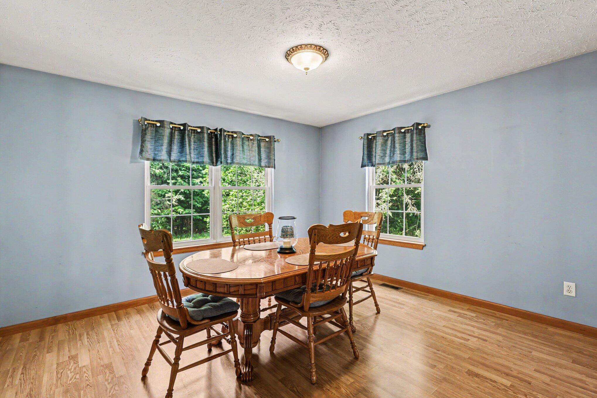7222 Hancock Road Montague, MI 49437 - Photo 7 of 33 006_file_3826