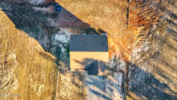 $775,000 | 410 Paradise Lane, Carthage, NC 28327