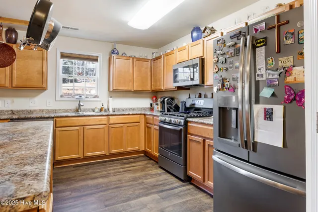 $775,000 | 410 Paradise Lane, Carthage, NC 28327