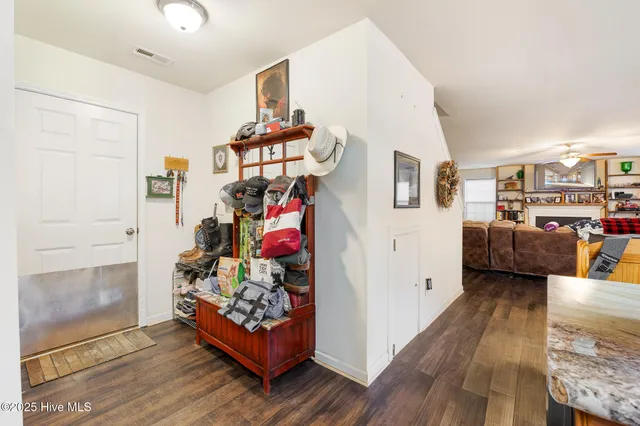 $775,000 | 410 Paradise Lane, Carthage, NC 28327