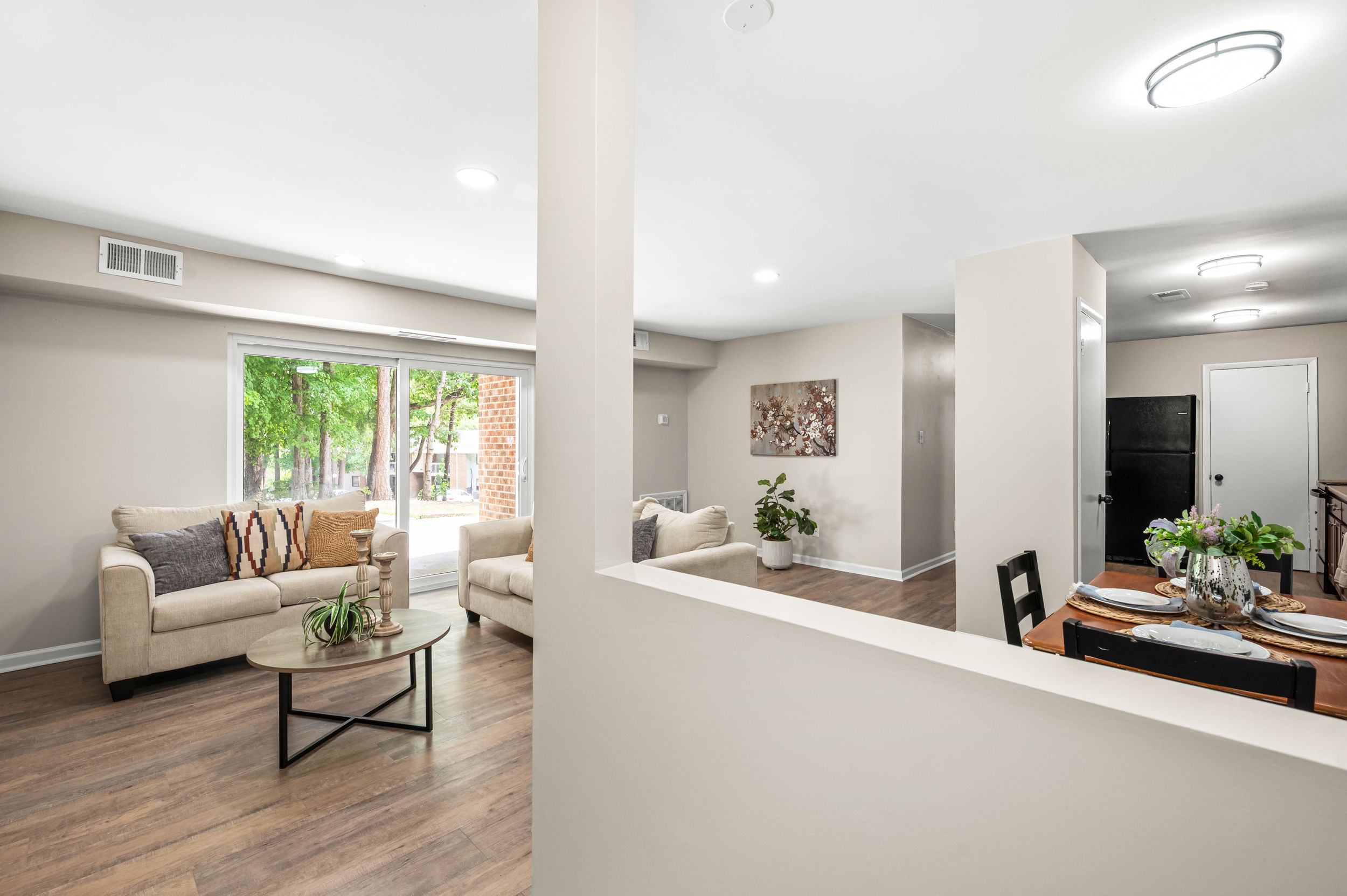 1008 Sandlin Place, Unit A Raleigh, NC 27606 - Photo 4 of 33 7_dsc_5224.jpg