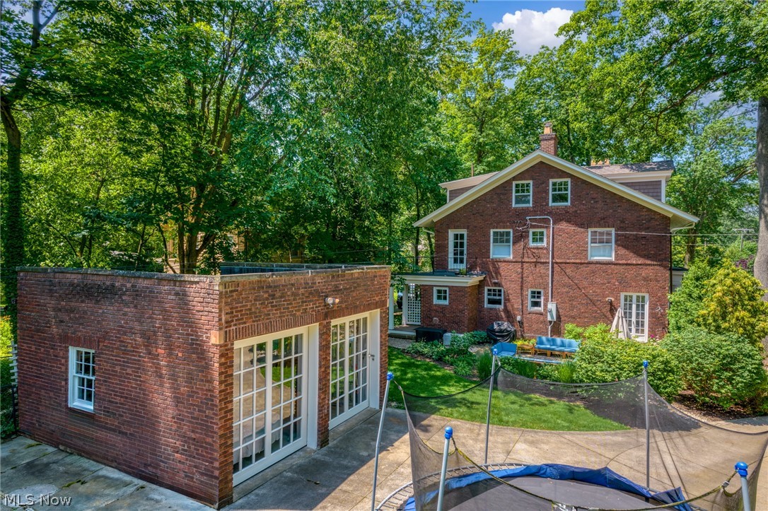 3050 Monmouth Road Cleveland Heights, OH 44118 - Photo 10 of 42