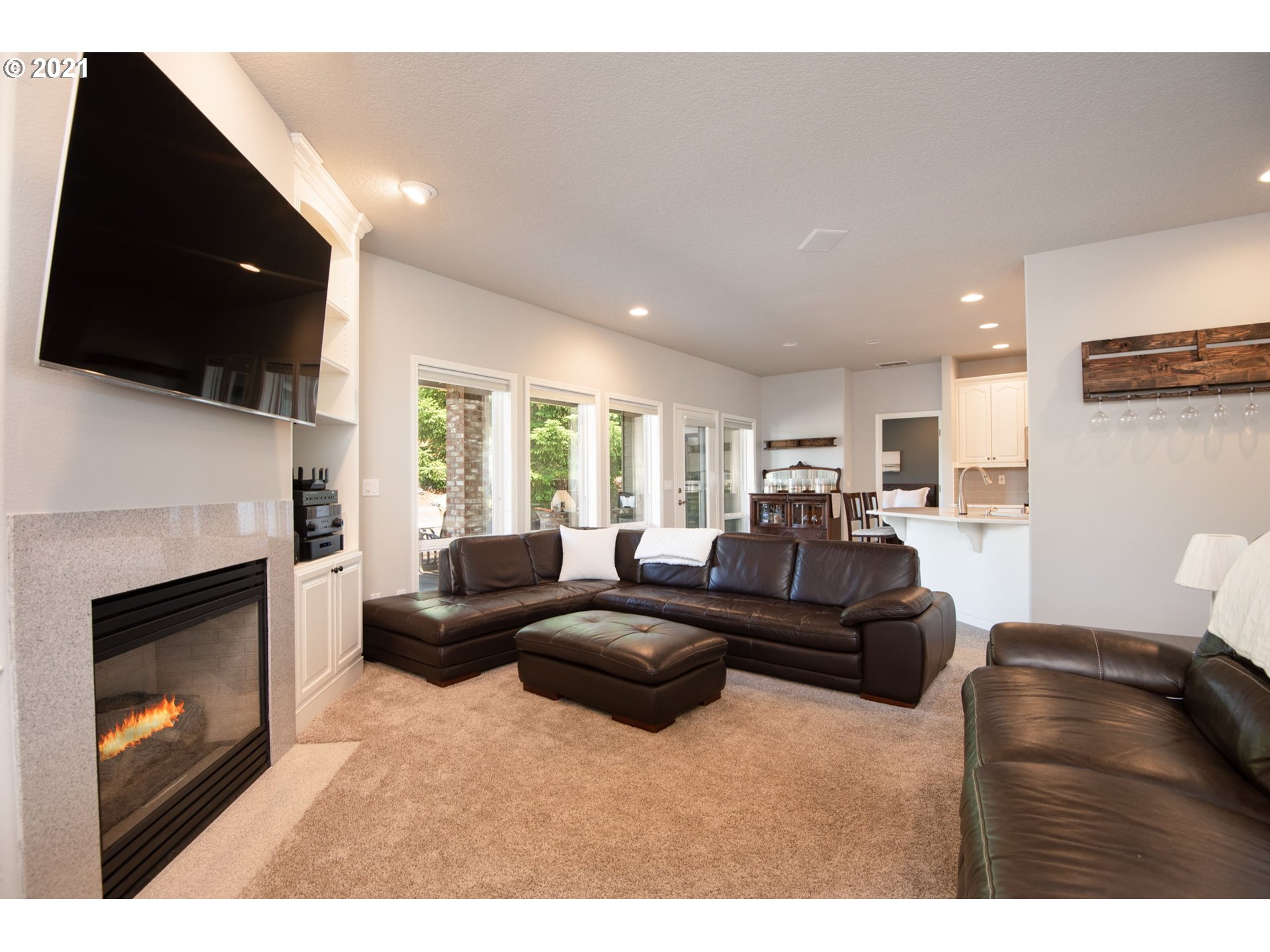 25919 Southeast Sunshine Valley Road Damascus, OR 97089 - Photo 12 of 32 Gallery Image 12
