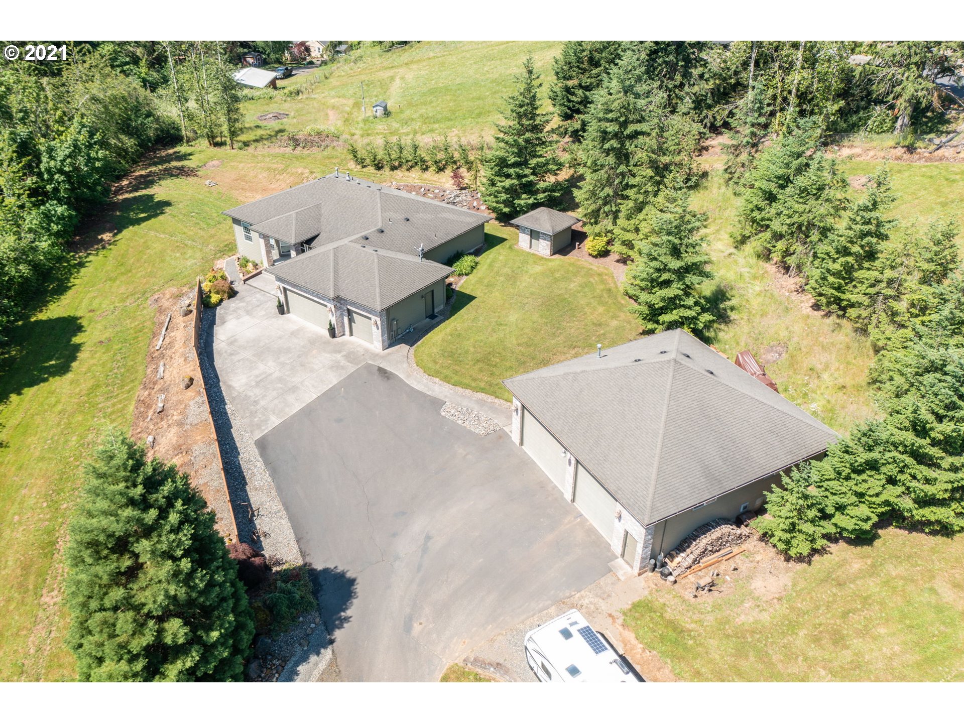 25919 Southeast Sunshine Valley Road Damascus, OR 97089 - Photo 32 of 32 Gallery Image 32