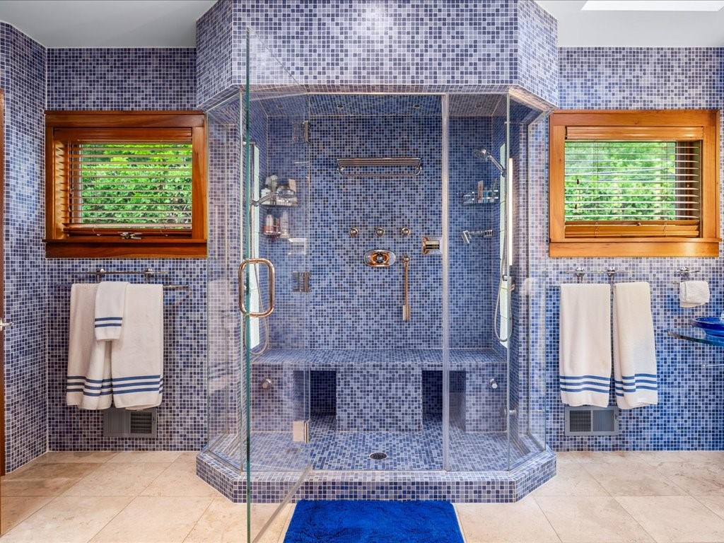 4747 County Road Canandaigua, NY 14424 - Photo 23 of 43 Ensuite Bath