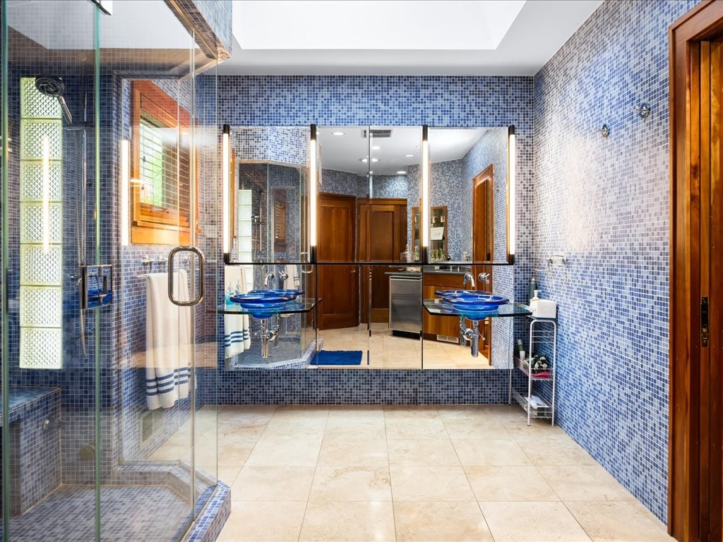 4747 County Road Canandaigua, NY 14424 - Photo 25 of 43 Ensuite Bath