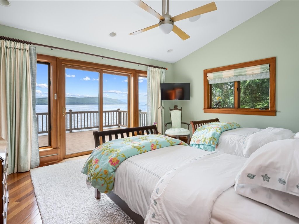 4747 County Road Canandaigua, NY 14424 - Photo 26 of 43 Guest Room #1