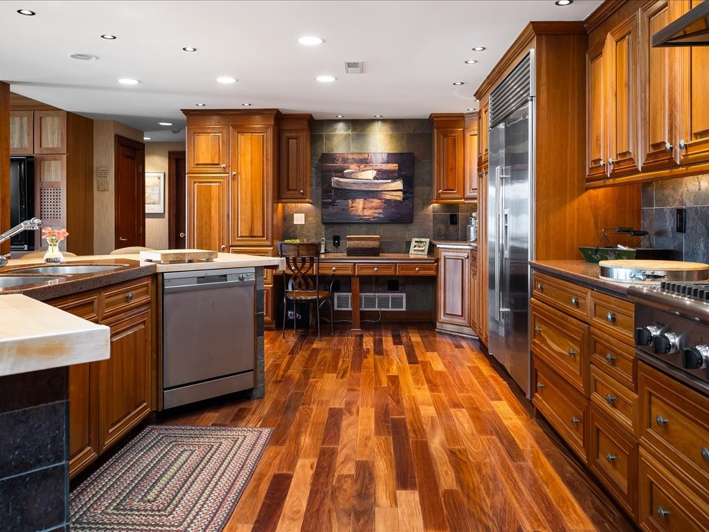 4747 County Road Canandaigua, NY 14424 - Photo 32 of 43 Kitchen/Family Room