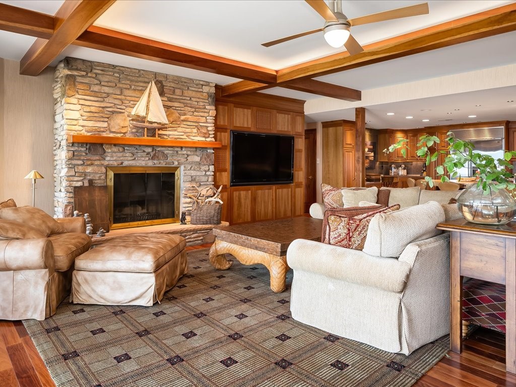 4747 County Road Canandaigua, NY 14424 - Photo 36 of 43 Kitchen/Family Room