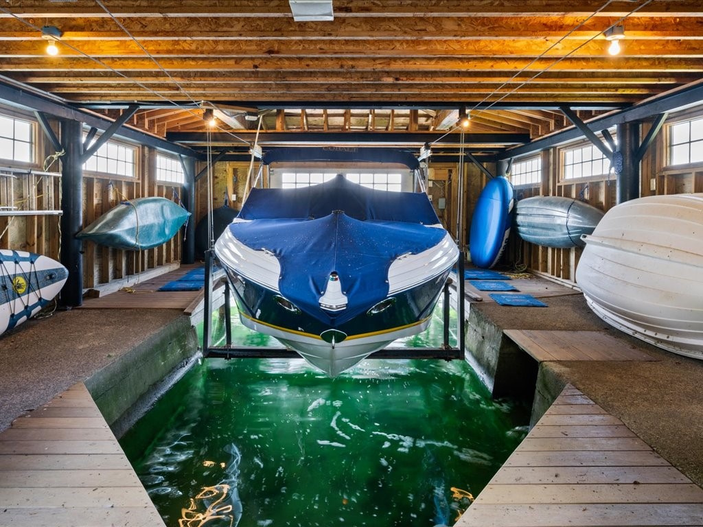 4747 County Road Canandaigua, NY 14424 - Photo 8 of 43 Boathouse