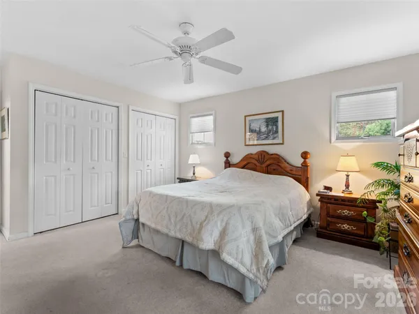 $385,000 | 40 Spring Village Lane, Hendersonville, NC 28739