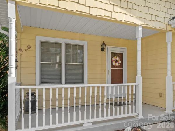 $385,000 | 40 Spring Village Lane, Hendersonville, NC 28739