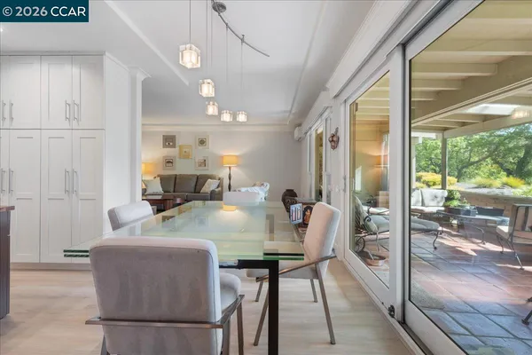 $925,000 | 2100 Skycrest Drive, Unit 12, Walnut Creek, CA 94595