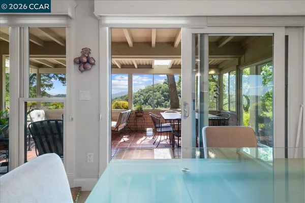 $925,000 | 2100 Skycrest Drive, Unit 12, Walnut Creek, CA 94595