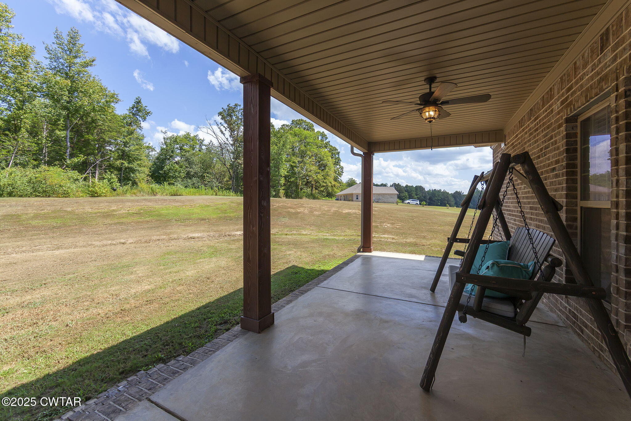 240 Greystone Cv Street Henderson, TN 38340 - Photo 37 of 64 IMG_3074