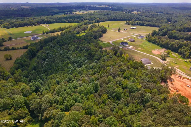 $479,900 | 240 Greystone Cv Street, Henderson, TN 38340