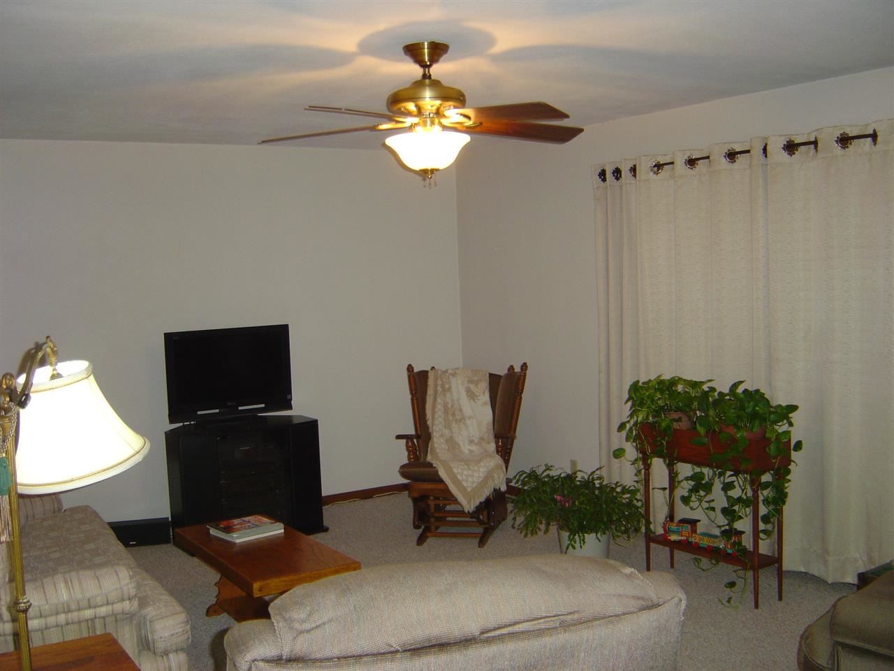 8174 Shaw Road Belvidere, IL 61008 - Photo 13 of 20 Gallery Image 13