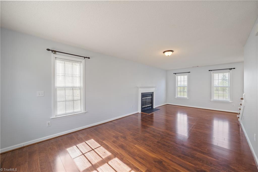 5407 Hundley Road Winston-Salem, NC 27106 - Photo 5 of 31