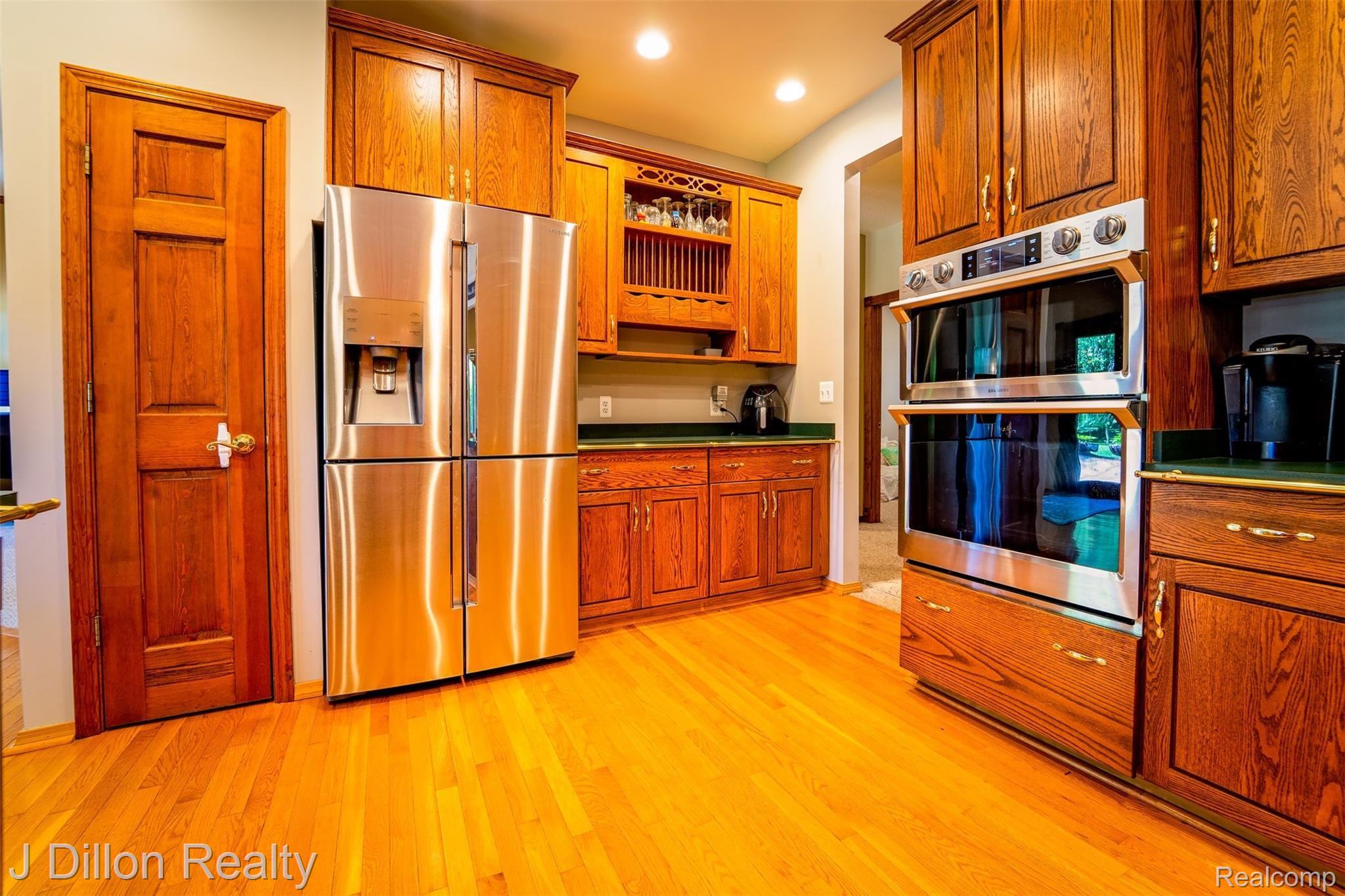 22855 Bohn Road Belleville, MI 48111 - Photo 35 of 48 22855 Bohn -45.jpg