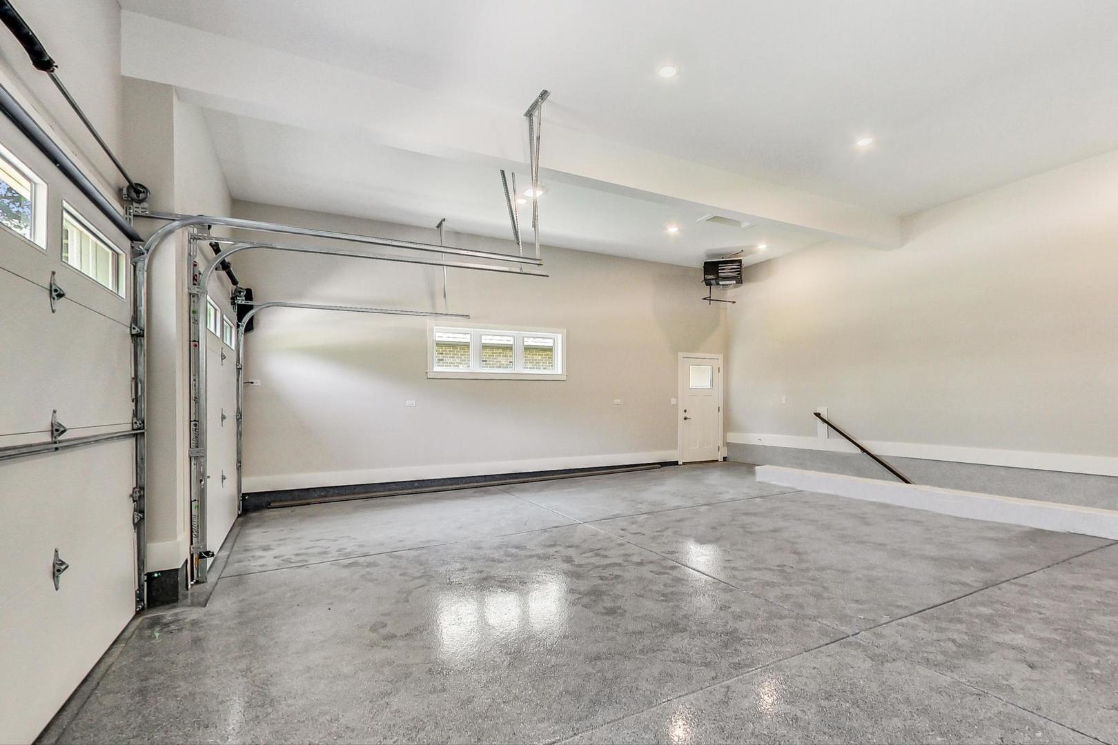 1519 Linden Circle Lemont, IL 60439 - Photo 67 of 84 a view of a room with an empty space