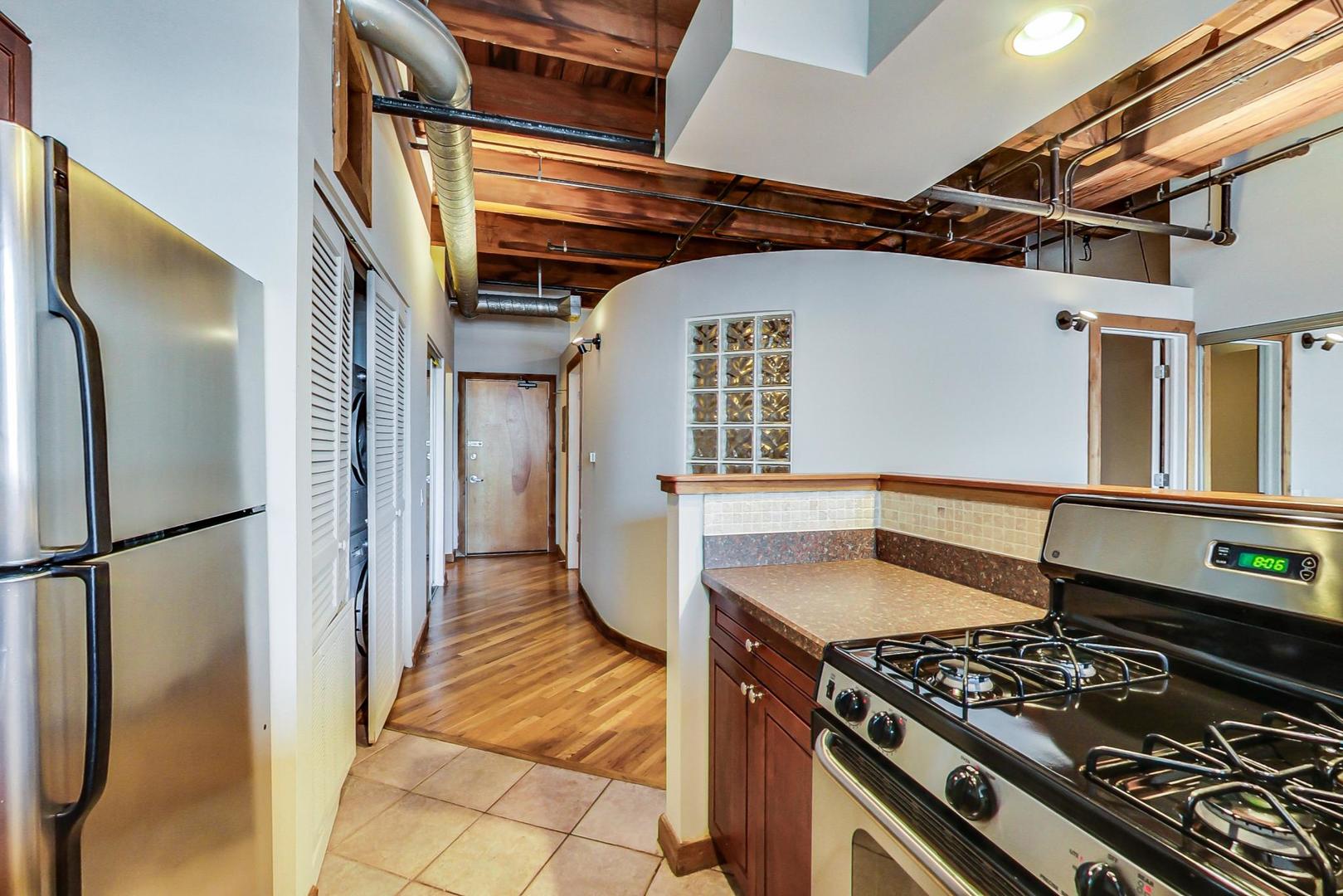 732 South Financial Place, Unit 618 Chicago, IL 60605 - Photo 7 of 19
