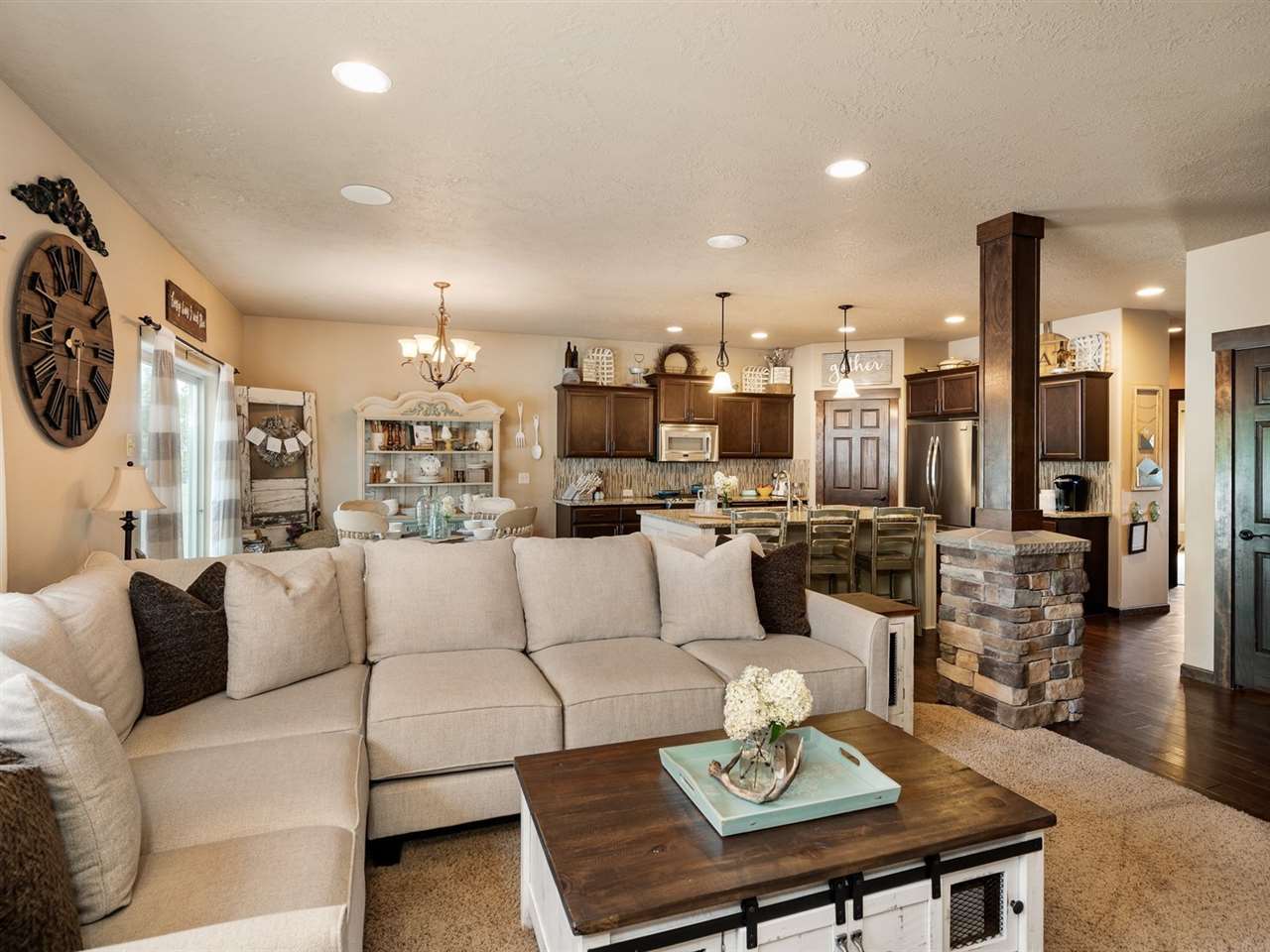17417 East Apollo Road Greenacres, WA 99016 - Photo 3 of 20 Gallery Image 3