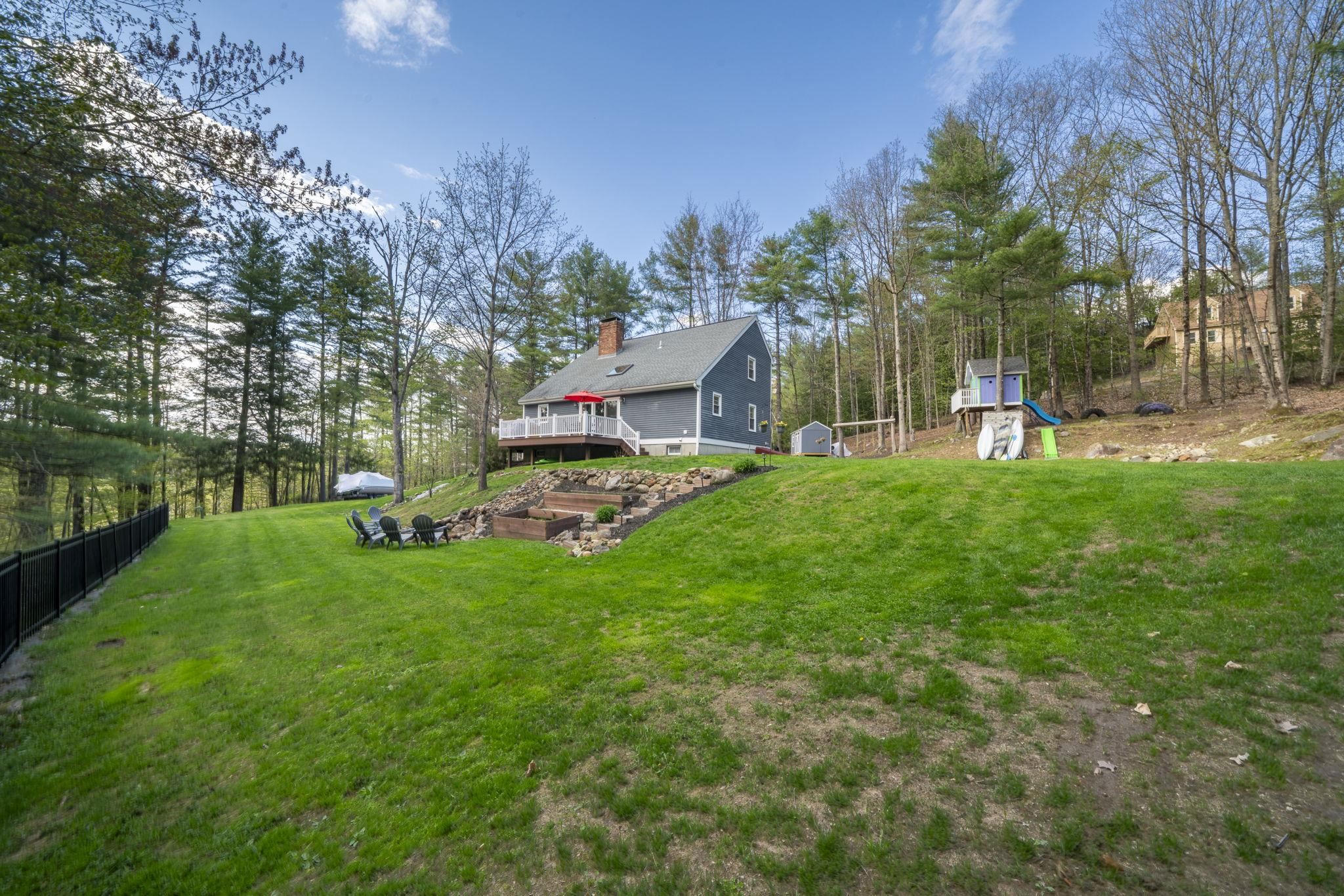 8 Greenwood Road Weare, NH 03281 - Photo 5 of 52 Gallery Image 5