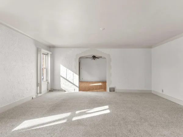 $1,600 | 2502 North 9th Street, Sheboygan, WI 53083