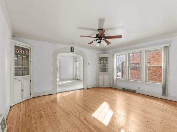 $1,600 | 2502 North 9th Street, Sheboygan, WI 53083