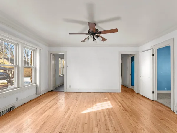 $1,600 | 2502 North 9th Street, Sheboygan, WI 53083