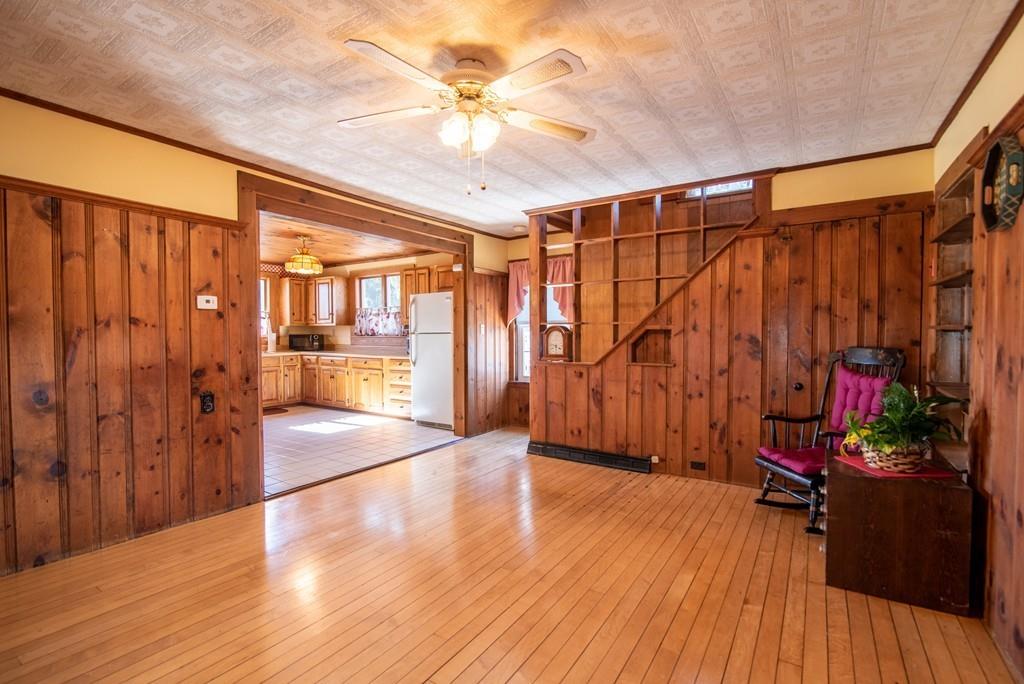 33 Quinebaug Road Dudley, MA 01571 - Photo 11 of 32 Gallery Image 11