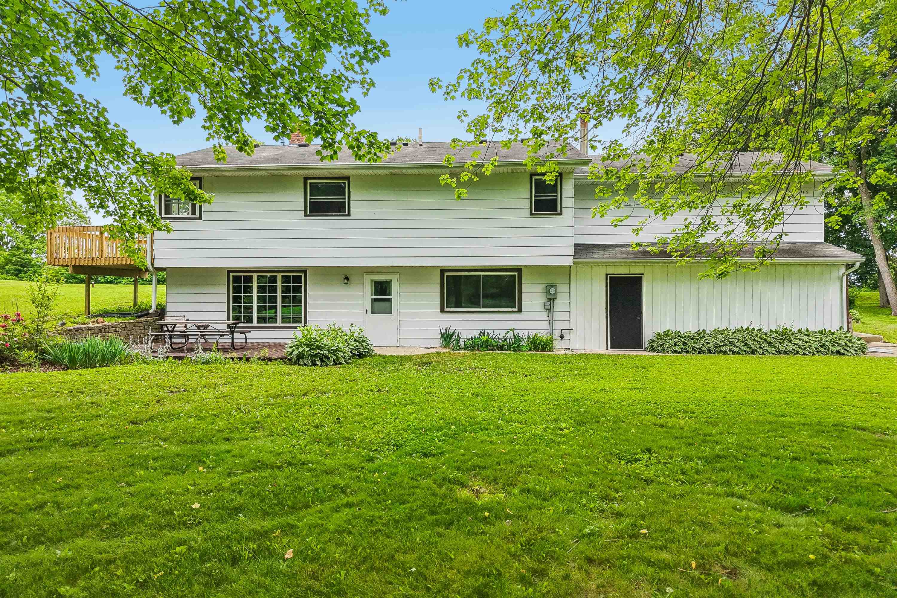 W1152 Fox Columbus, WI 53925 - Photo 43 of 68