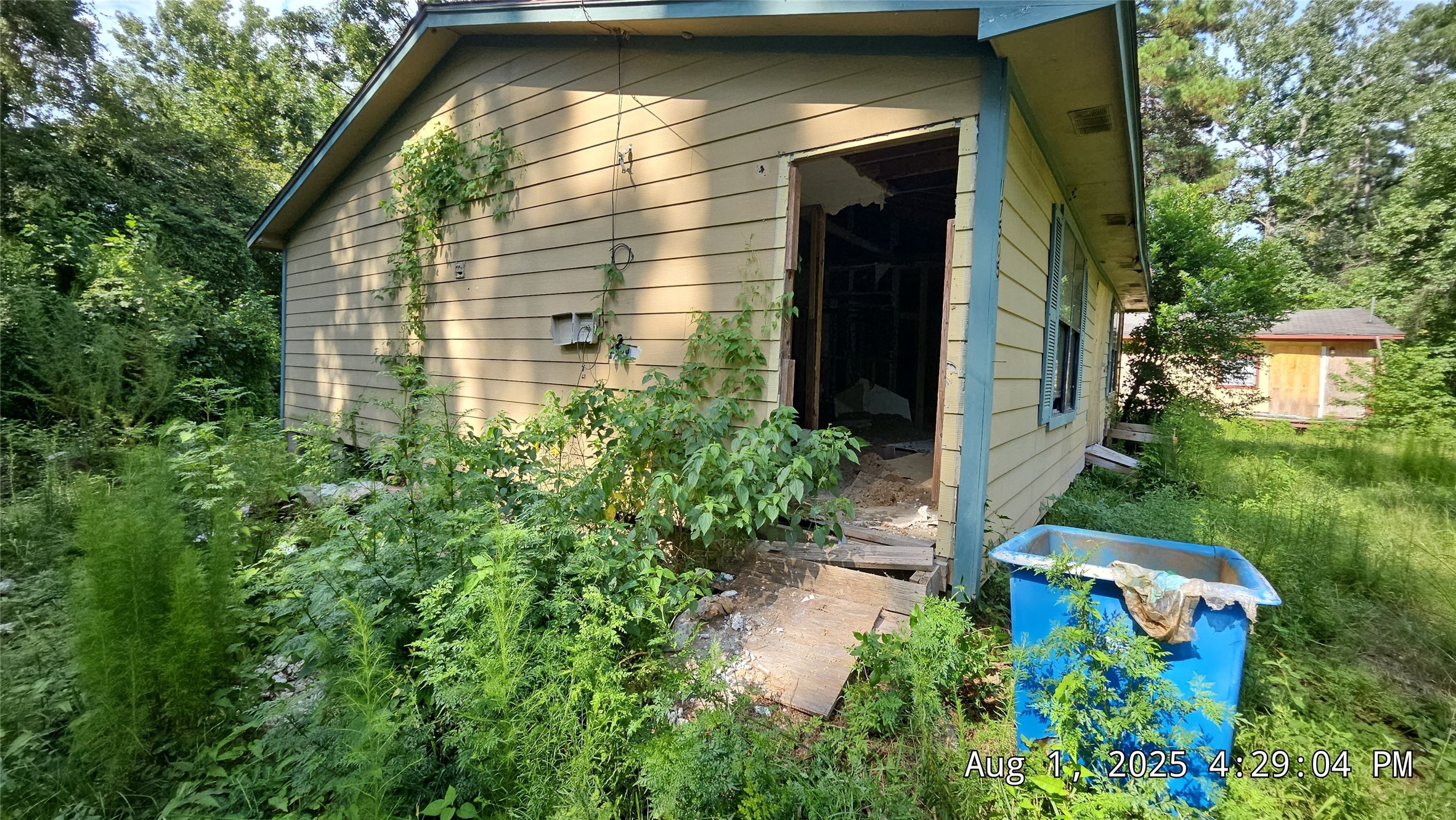 17505 South Lakeview Drive Splendora, TX 77372 - Photo 4 of 17