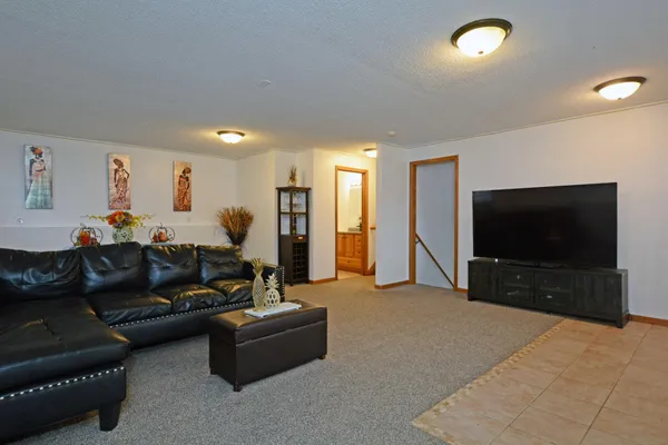 $415,000 | 2813 232nd Lane Northwest, St. Francis, MN 55070
