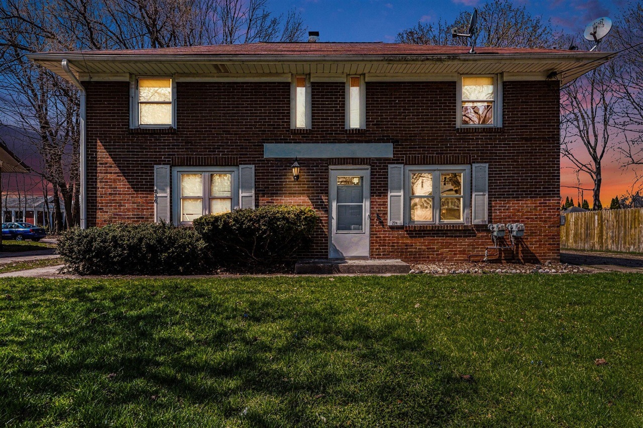 224-226 Maple Street Parchment, MI 49004 - Photo 2 of 20