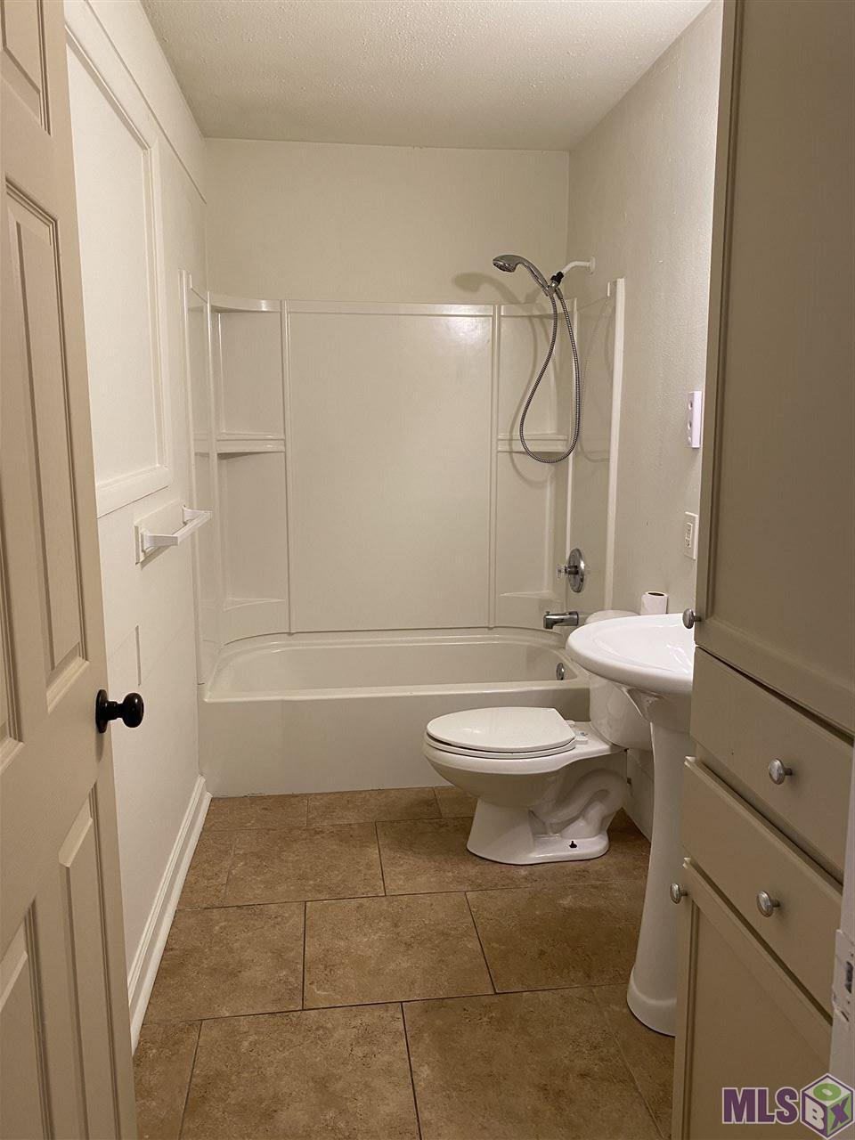 2235 Seracedar Street Baton Rouge, LA 70816 - Photo 8 of 14 Gallery Image 8