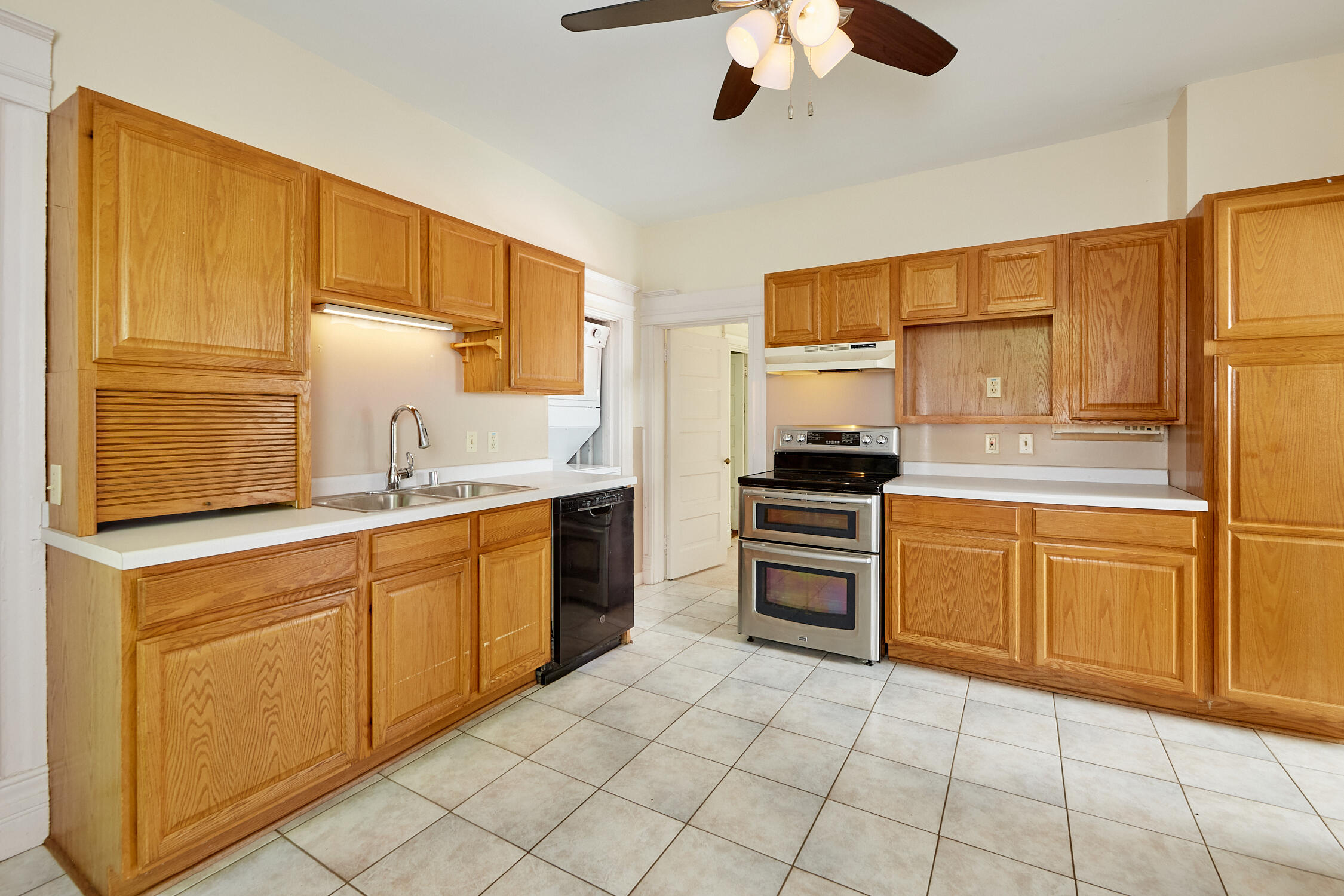 S25-w31794 Brandybrook Road Wales, WI 53183 - Photo 21 of 38 Kitchen