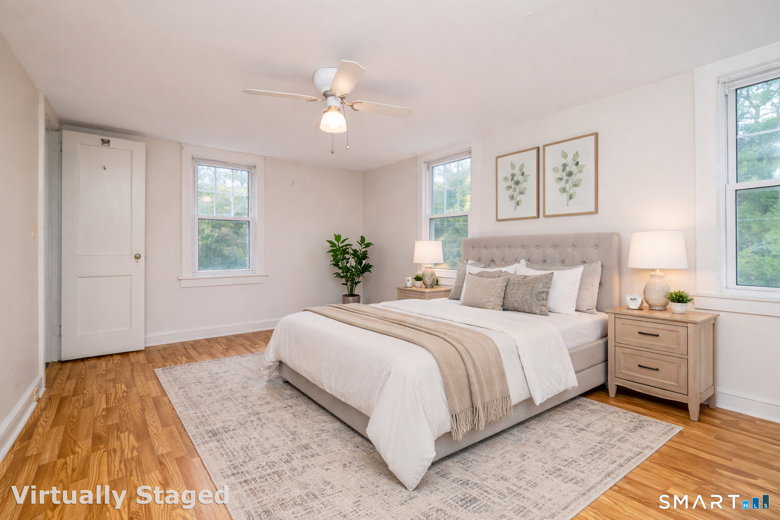 35 Ramapoo Road Ridgefield, CT 06877 - Photo 10 of 33 Front unit - primary BR with direct access to full bath