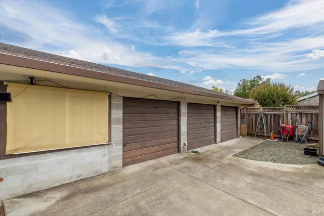 $1,645,000 | 6774 Yount Street, Yountville, CA 94599