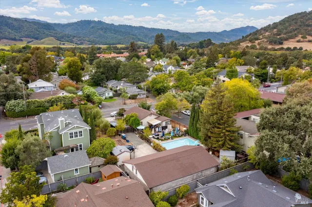 $1,645,000 | 6774 Yount Street, Yountville, CA 94599