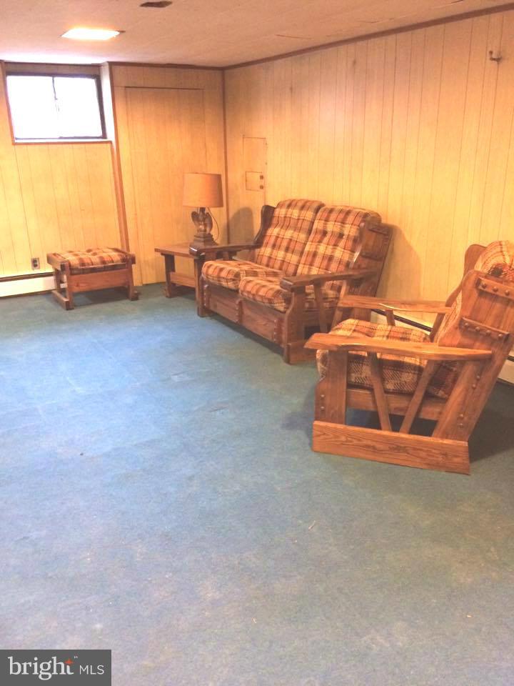 5932 Old Washington Road Elkridge, MD 21075 - Photo 14 of 14 Living Room