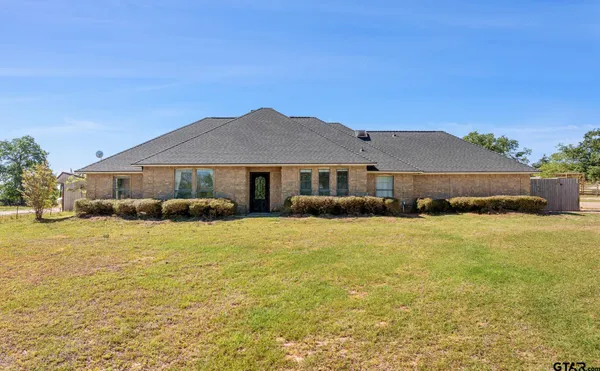 $799,999 | 17137 County Road 43, Tyler, TX 75704